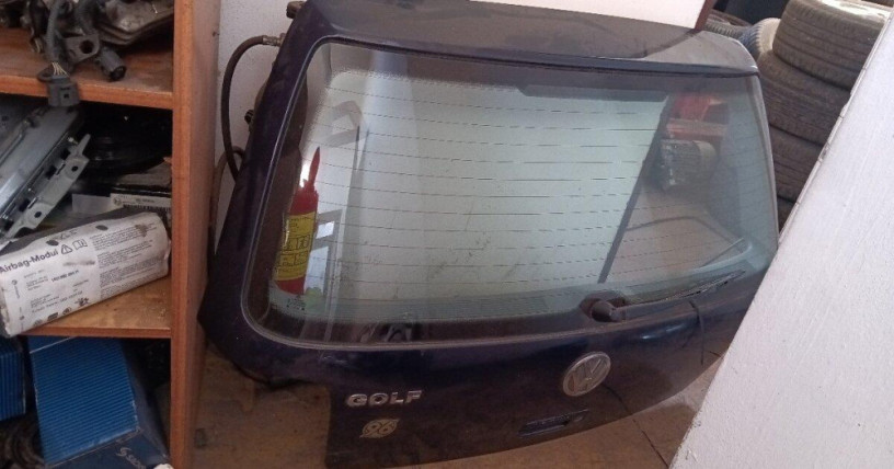 vw-golf4-zadne-dvere-big-0