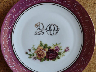 retro-tanier-k-narodeninam