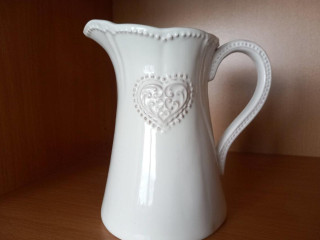 starsi-keramicky-kameninovy-dzban-so-srdieckom-19x185-cm