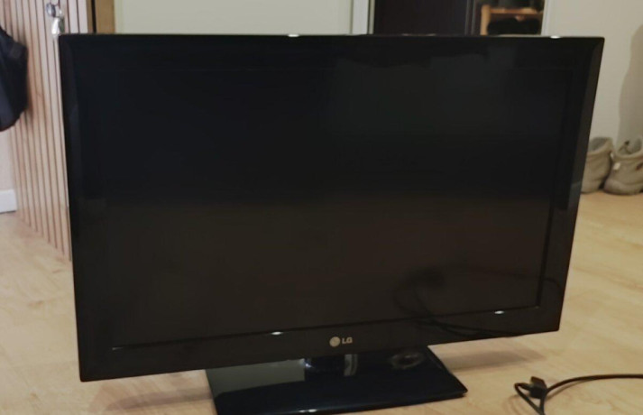 predam-televizor-lg-big-0