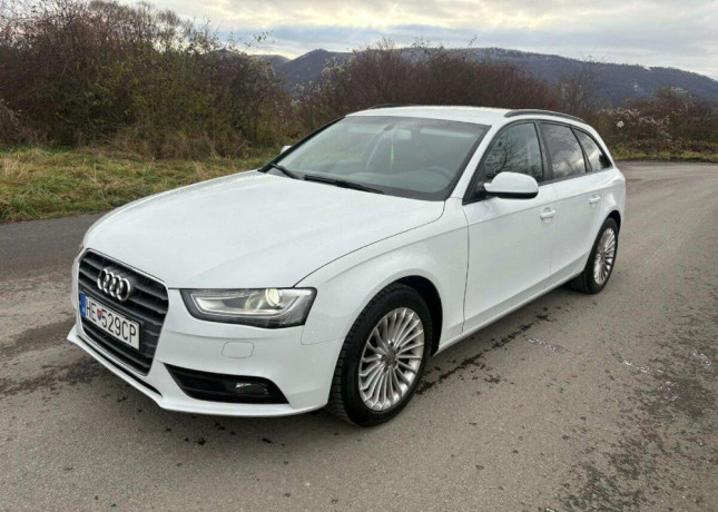predam-vymenim-audi-a4-b8-avant-20-tdi-big-0