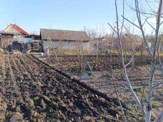 vymenim-pozemok-s-garazou-za-byt