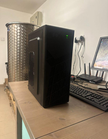 ryzen-5-2600-rtx-3050-16gb-ram-big-0