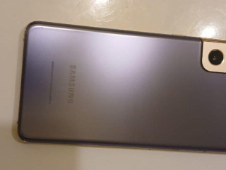 ponukam-samsung-s21-plus-5g-verzia-usa