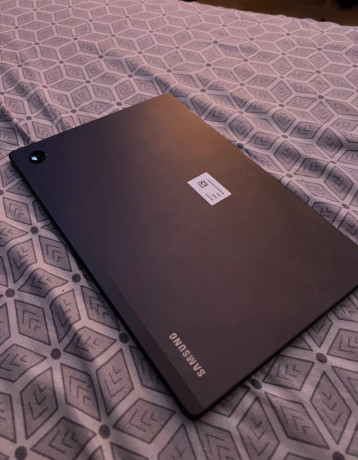 tablet-samsung-galaxy-tab-a8-big-0