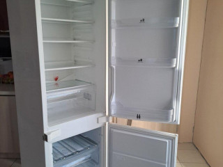 predam-vstavanu-chladnicku-elektrolux