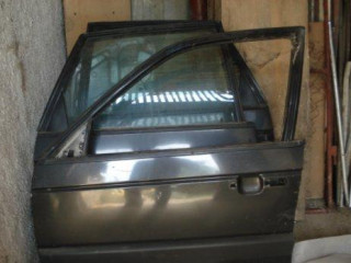 predam-dvere-na-wv-passat-b3-rv92-cierne