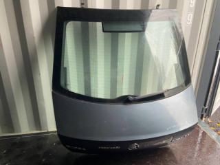 skoda-octavia-3-2016-kufrove-dvere