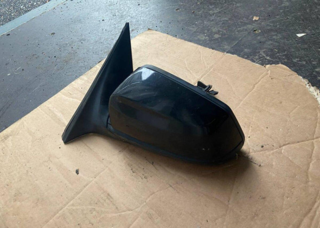 bmw-e60-e61-lave-spatne-zrkadlo-big-0