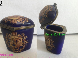 bronzove-sochy-a-busty-zehlicka-svietnik-a-kovove-veci