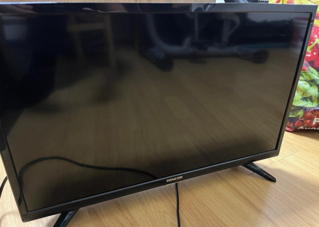 predam-televizor-sencor-22-big-0