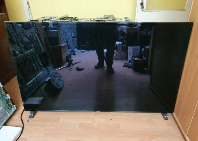 predam-led-tv-panasonic-tx65-dx900e-big-0