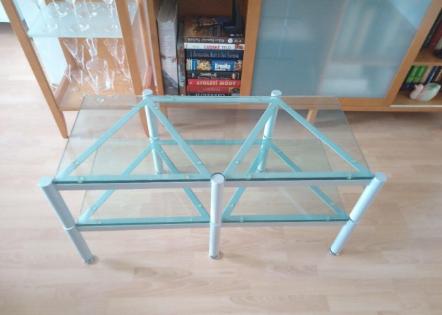 stolik-na-tv-exkluzive-top-stav-big-0