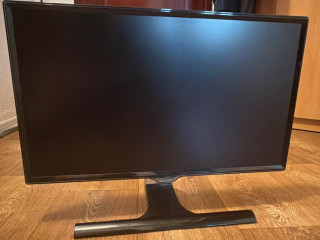 predam-tv-monitor-samsung-24-100-funkcny