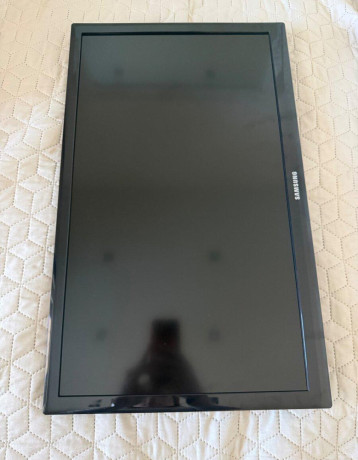 samsung-ue26d4003-big-0