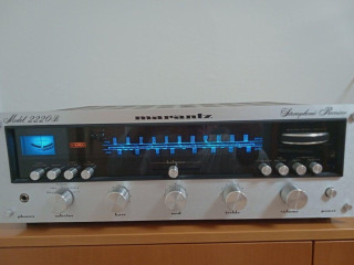 marantz-2220-b-receiver-top-stav
