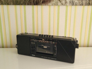 radiomagnetofon-tesla-km350-r