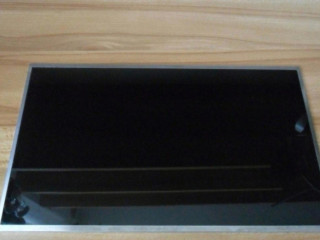 predam-156-palcovy-led-displej-z-notebooku-lenovo