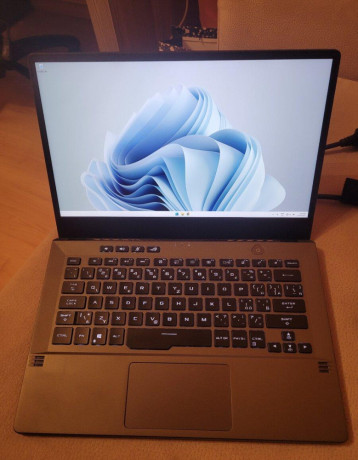 asus-rog-zephyrus-ryzen9-4900hsrtx-2060az-2tb40gbzaruka-big-0