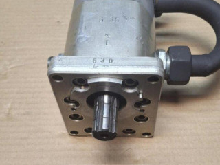 hydraulicke-cerpadlo-orsta-tgl