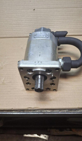 hydraulicke-cerpadlo-orsta-tgl-big-0