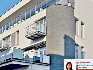 moderny-2-izb-byt-v-centre-presova-s-velkou-terasou