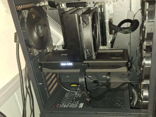 graficka-karta-gpu-intel-arc-b580-limited-edition