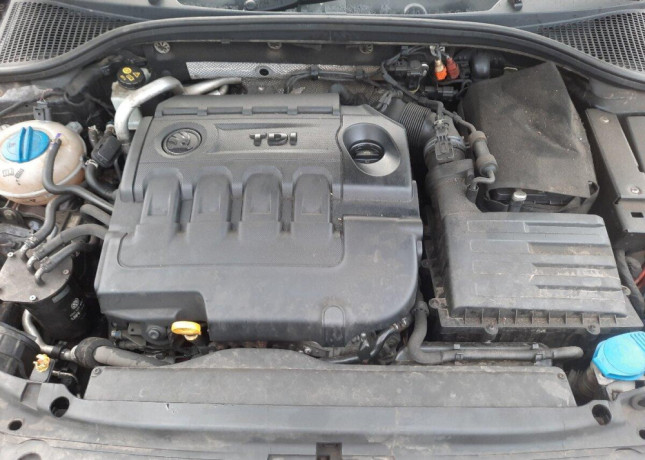 motor-16tdi-clh-skodavolkswagenseat-big-0
