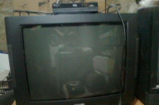 predam-starsi-televizor-philips-21pt440b58b-big-0