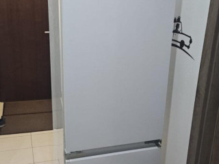 predam-vstavanu-chladnicku