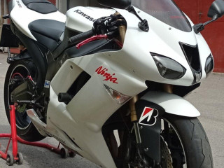 kawasaki-ninja-zx-6r