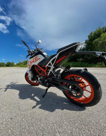 ktm-390-duke-rv-2020-big-0