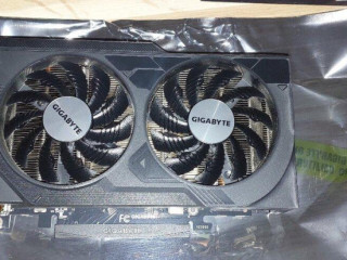 predam-grafiku-gigabyte-geforce-rtx-4060-windforce-oc-8gb