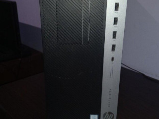 hp-elitedesk-800-g3-twr-2-kusy