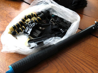 selfie-tyc-a-prislusenstvo-k-akcnej-kamere