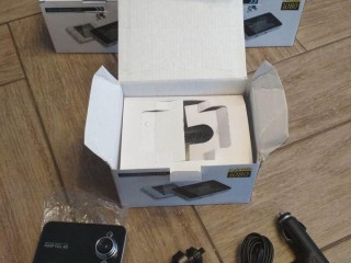 nova-full-hd-1080-kamera-do-auta-cierna-skrinka