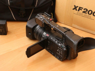 canon-xf200