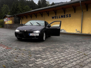alfa-romeo-156