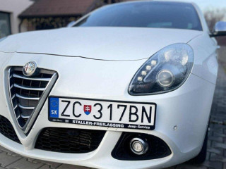 alfa-romeo-giulietta