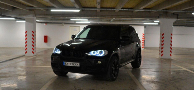 predam-vymenim-bmw-x5-e70-30si-200kw-big-0