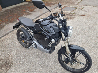 super-soco-ts-dual-battery