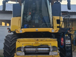 kombajn-new-holland-cr-9080