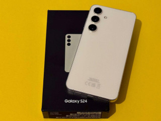 samsung-galaxy-s24-8256gb-yellowzlty-dual-sim