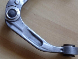 rameno-zavesenia-kolies-na-alfu-romeo-159