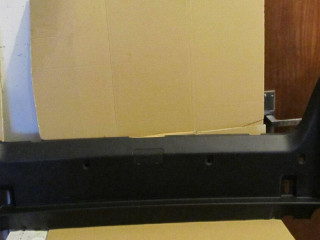 plasty-do-kufra-bmw-e39-sedan