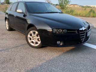 predamvymenim-alfa-romeo-159-19-jtd