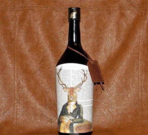 polovnicka-flasa-mr-jelen-big-0