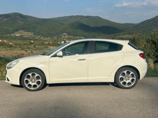 alfa-romeo-giulietta-14-t-jet-88-kw-rv-122012