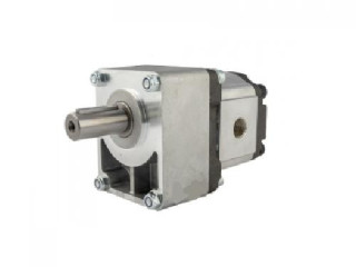 hydraulicke-cerpadlo-s-domcom