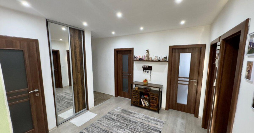 stylovy-3-izbovy-byt-s-vlastnym-dvorom-a-parkovanim-secovce-big-0